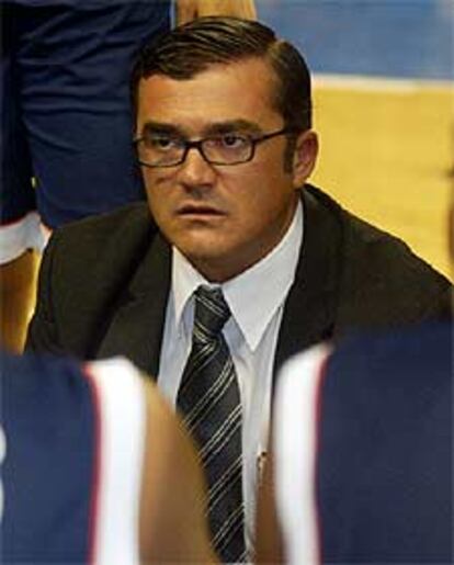 Paco García, entrenador del Unelco Tenerife.