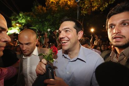 Alexis Tzipras, líder de la coalición de izquierdas Syriza, segunda opción más votada tras Nueva Democracia, esta noche en Atenas.