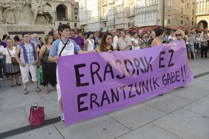 Concentración de Vitoria contra la violencia de género
