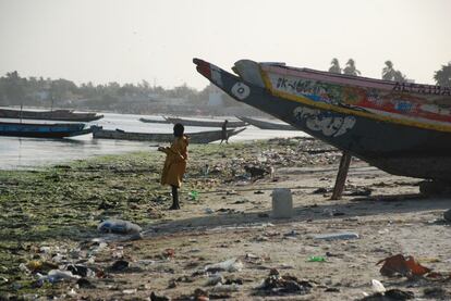 La polución es uno de los grandes problemas de Hahn, una comunidad donde se concentra la mayoría de las industrias de Senegal.