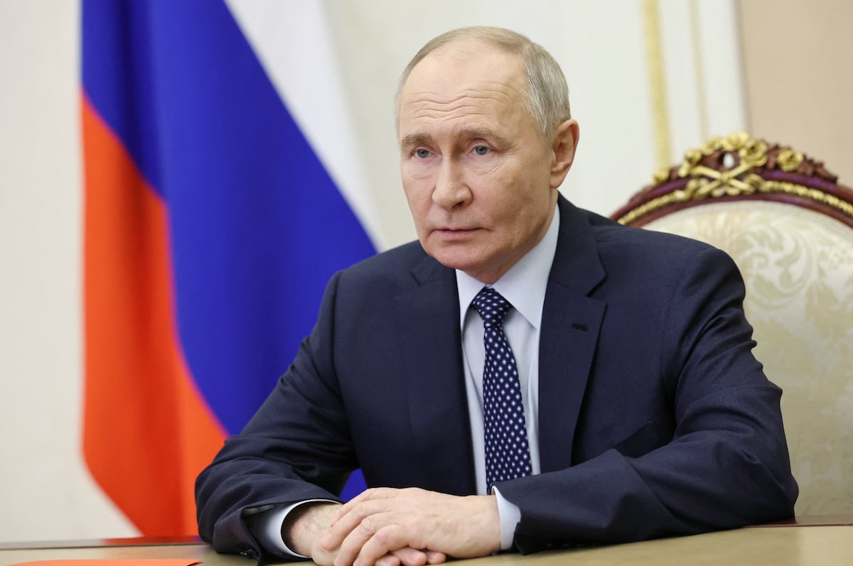 Putin apologizes for “tragic incident” that downed commercial flight from Azerbaijan