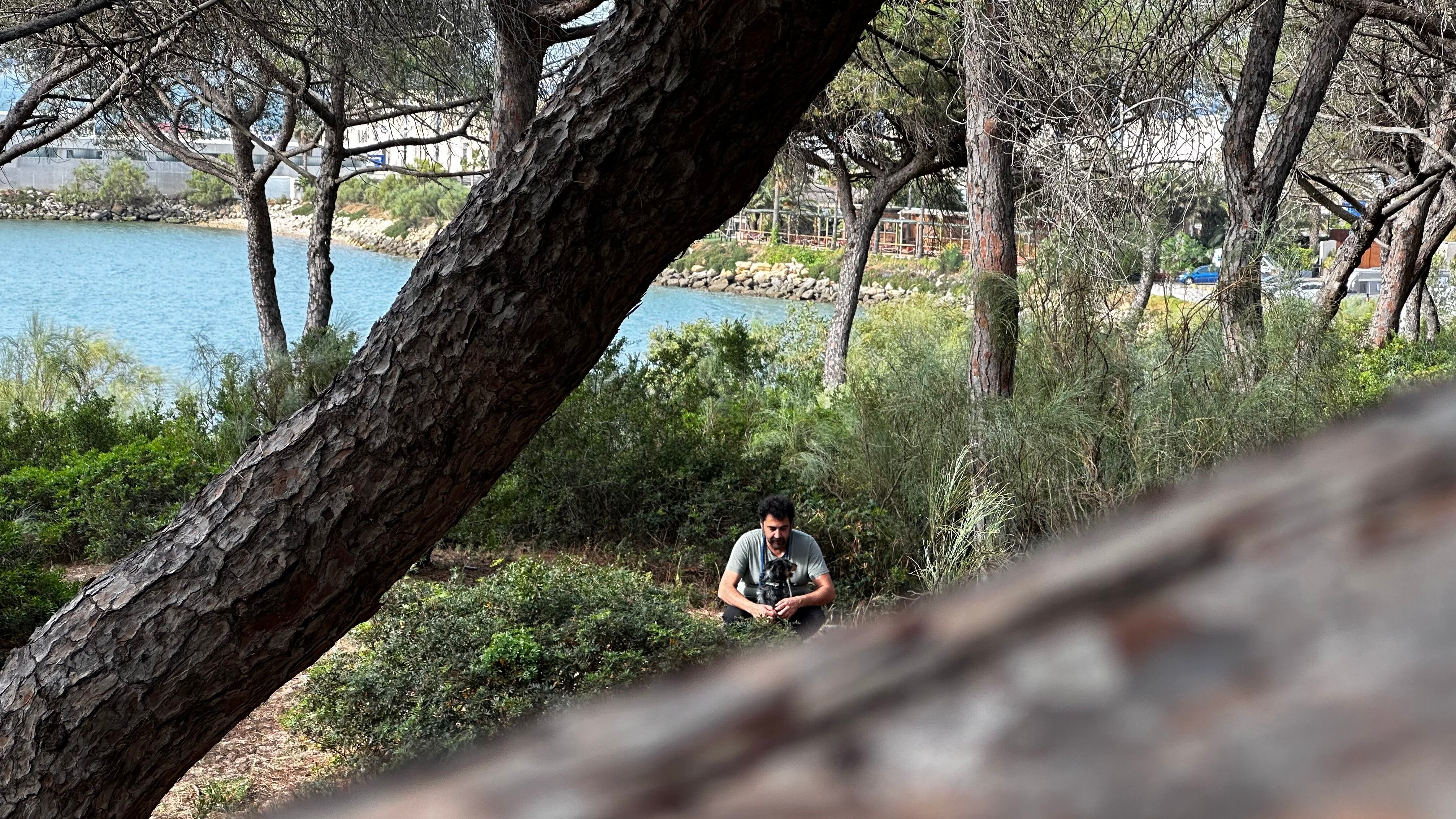 David Méndez, en su huerto.