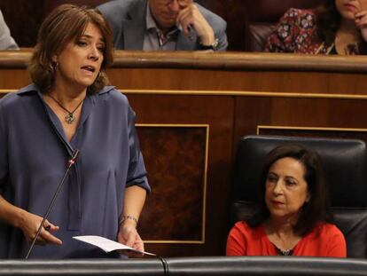 La ministra de Justicia, Dolores Delgado, durante una intervención en el Congreso.