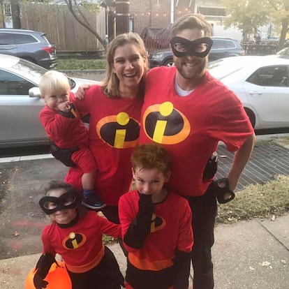 Maeve Kennedy Townsend y su familia en una fotografía de Facebook. 