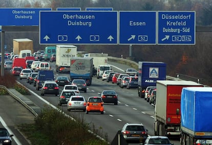 Imagen de un atasco el pasado invierno en la autopista A3, entre Colonia y Duisburgo.