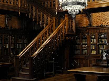 Biblioteca de Nicolás II en el Museo Hermitage, San Petersburgo, Rusia.