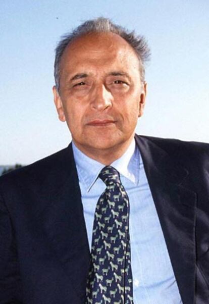 Enzo Siciliano.
