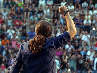 El exlíder de Podemos, Pablo Iglesias, durante su participación en un mitin en Badalona en 2015.