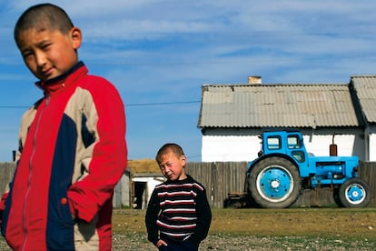 Niños en Myrzhyk