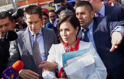 Rosario Robles, secretaria de Desarrollo Social en el Gobierno de Peña Nieto, antes de ingresar a prisión.