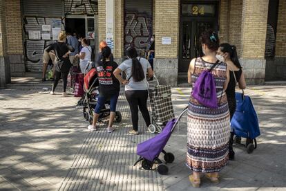 Banco de alimentos Gran Avenida 24, en el barrio de Orcasitas.