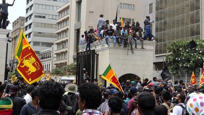 Imágenes de las protestas que terminaron por expulsar a la familia Rajapaksa del poder.
