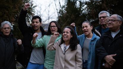 Dora María Téllez, Yader Parajón, Ana Margarita Vijil, Suyen Barahona, Tamara Dávila, Orlando Campos y Raúl Oporta