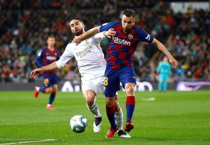 Jordi Alba con Dani Carvajal en un lance del partido.