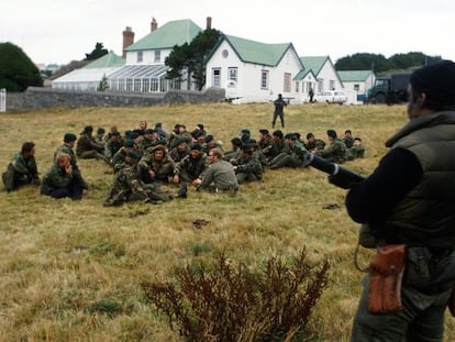 Foto de Archivo de la Guerra de las Malvinas en 1982 entre Argentina y Reino Unido