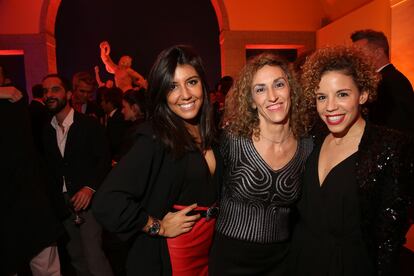 Beatriz Gonzalez y Maria Dusmet de Mediacom con Irene Mateos, de S Moda.