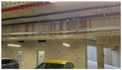 Filtraciones en un garaje en una urbanización de Los Molinos, en una imagen cedida por los vecinos.