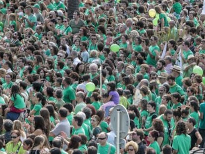 Manifestaci&oacute;n de la comunidad educativa frente a la sede del Gobierno Balear en Palma de Mallorca. 