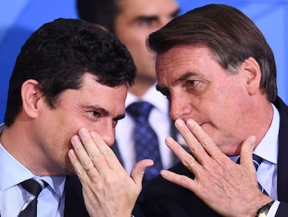 El ministro de Justicia de Brasil, Sergio Moro, y el presidente brasileño Jair Bolsonaro. 