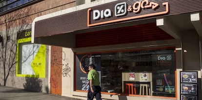 Entrada de un supermercado Dia, en Madrid.