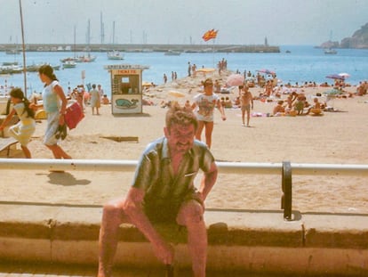 Casimiro Pascual Cruañas, 'Barbacoa', en la playa de Sant Feliu de Guíxols.