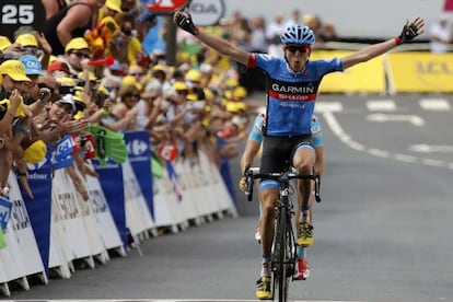 Daniel Martin celebra la victoria 