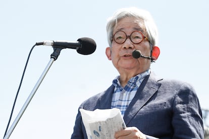 muere Kenzaburo Oe