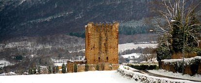 Un castillo burgalés, del siglo XIV, se vende por casi 2.800.000 euros.