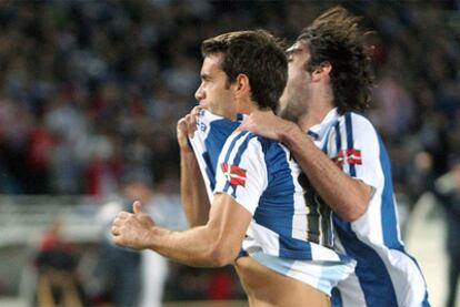 Xabi Prieto celebra el gol marcado al Athletic de penalti.