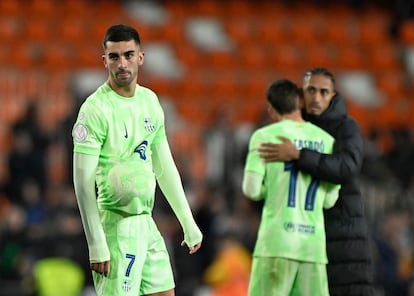 La afición del Valencia se burla de sus jugadores: “Olé, olé” 