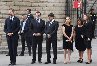 Les autoritats a la missa de la Sagrada Família, aquest diumenge.