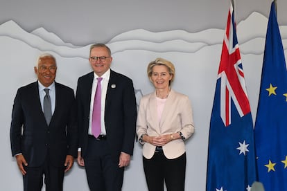 António Costa, Ursula von der Leyen y Anthony Albanese, este martes en la reunión del G-7 celebrada en Alberta (Canadá).