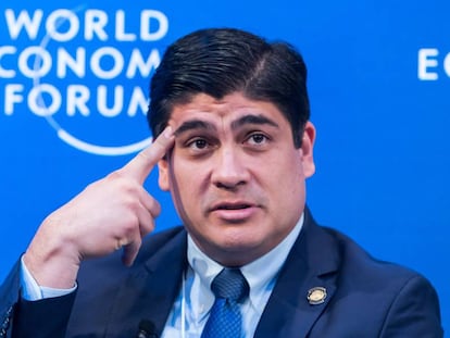 El presidente de Costa Rica, Carlos Alvarado, este miércoles en Davos (Suiza).