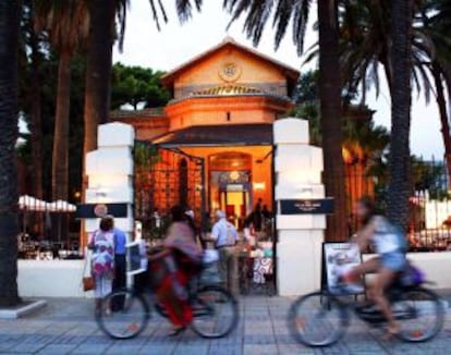 Entrada del restaurante Villa del Mar. 