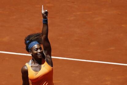 Serena Williams celebra la victoria ante Sharapova.