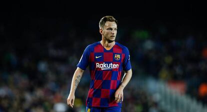 Rakitic, durante el partido ante el Real Valladolid.