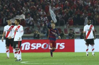 Messi celebra su gol en la final ante River. 