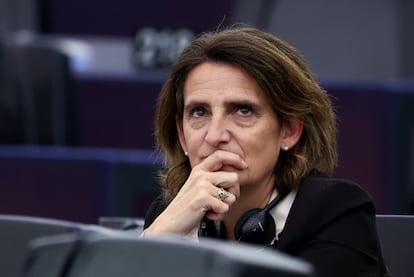 La vicepresidenta de la Comisión Europea Teresa Ribera en una sesión plenaria en el Parlamento Europeo el mes pasado.