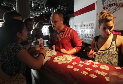 Uruguayan Congress is debating a bill that will legalise production and distribution of marijuana