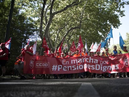 Marcha de jubilados en Valladolid para reclamar unas pensiones dignas