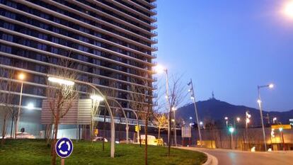 Edificio de viviendas promovidas por Habitat en L’Hospitalet de Llobregat.