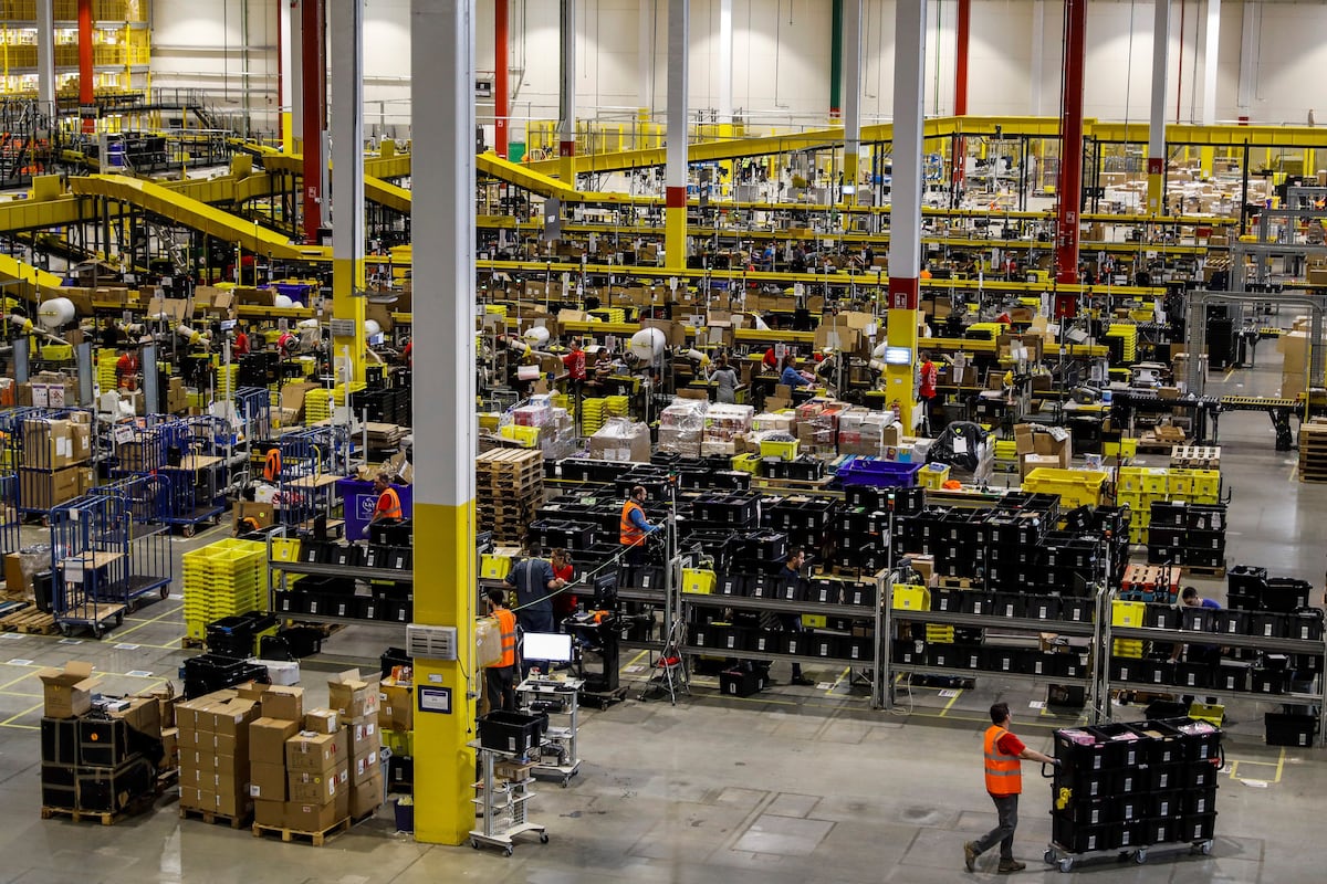 Amancio Ortega se convierte en casero de Amazon en Liverpool