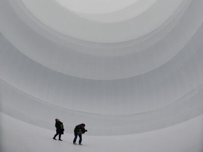 De paseo por el globo gigante