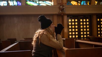 Sol Petit, migrante venezolana, en la catedral de Ciudad Juárez, el pasado 24 de enero.