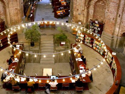 Biblioteca de la UNED en Madrid, donde María Dolores Díaz-Ambrona la fue vicerrectora.