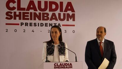 Claudia Sheinbaum junto a Lázaro Cárdenas Batel, nuevo Jefe de la Oficina de Presidencia.