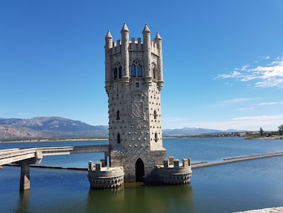 Torre del Embalse de Santillana.