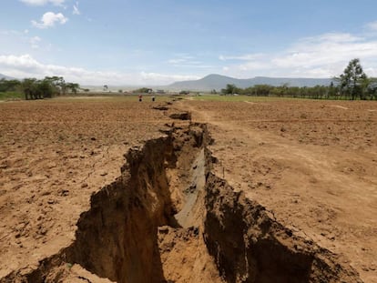 L'obertura s'estén durant diversos quilòmetres pel sud de Kenya.