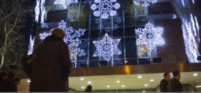 Entrada de un centro de El Corte Inglés en Madrid.