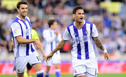Willian José celebra su segundo gol al Valencia.